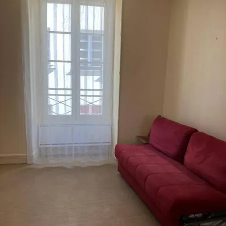 Апартаменты Grande Chambre Dans Studio *